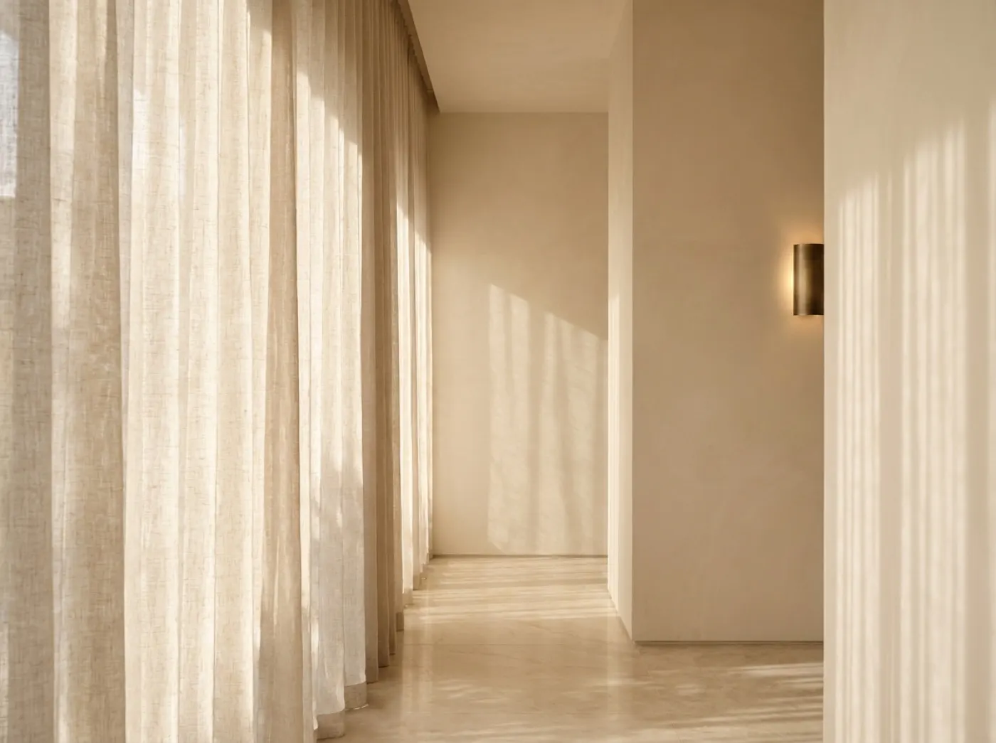 The corridor, afternoon